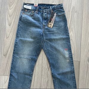 Levi’s Wedgie Jeans